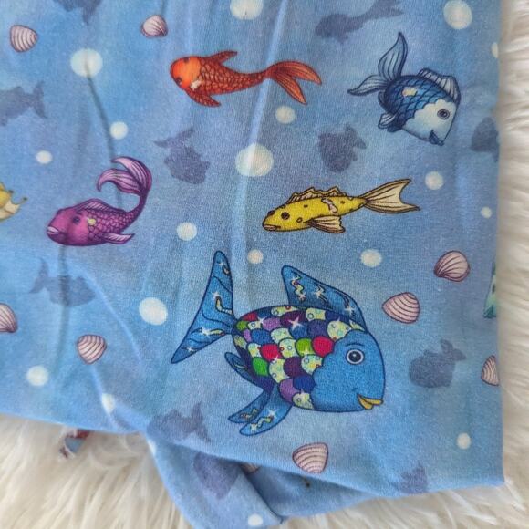Rainbow Fish Jersey Fabric Art Projects 34 x 32 Halloween - Picture 3 of 4